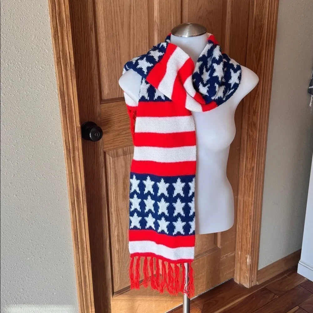 VINTAGE 1970s Bicentennial Americana USA Knit Stars & Stripes Fringe Flag Scarf